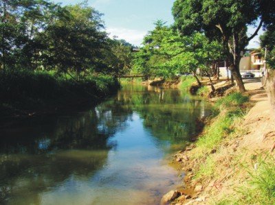 Vereador solicita ações na saúde e no meio ambiente
